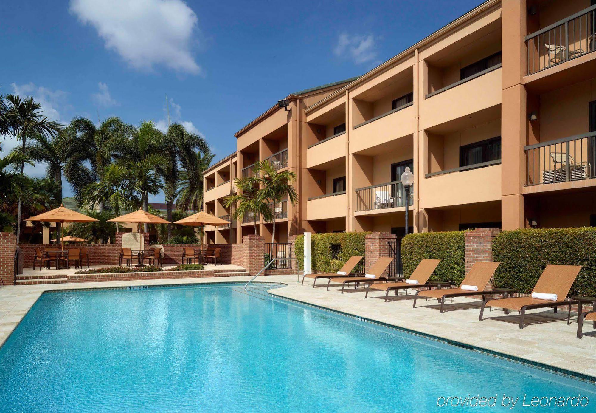 Courtyard By Marriott West Palm Beach Exterior foto